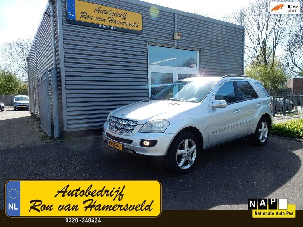 Mercedes-Benz M-klasse 350*LEDER*NAVI*XENON*CR CONTR*, Auto's, Mercedes-Benz, Automaat, Gebruikt, Zwart, Vierwielaandrijving