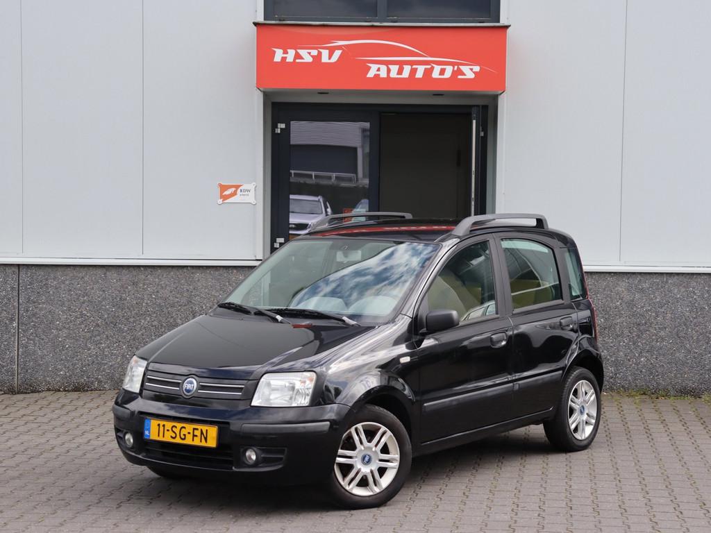 Fiat Panda 1.2 Navigator *apk 10-2026*, Auto's, Voorwielaandrijving, Gebruikt, Zwart, Origineel Nederlands
