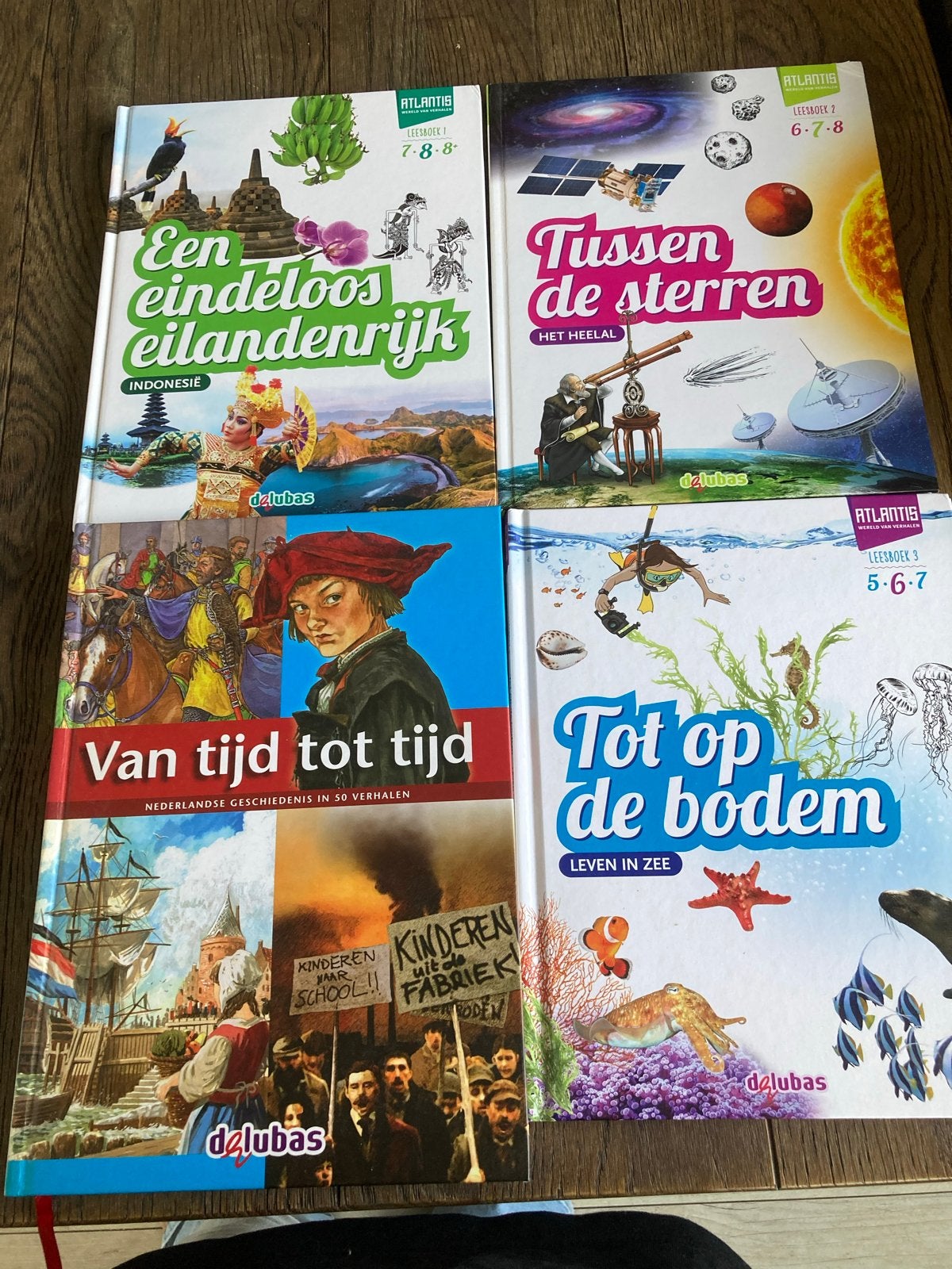4 Atlantis Leesboeken: Geschiedenis, Ruimte, Zee, Indonesië, Boeken, Ophalen, Zo goed als nieuw, Non-fictie