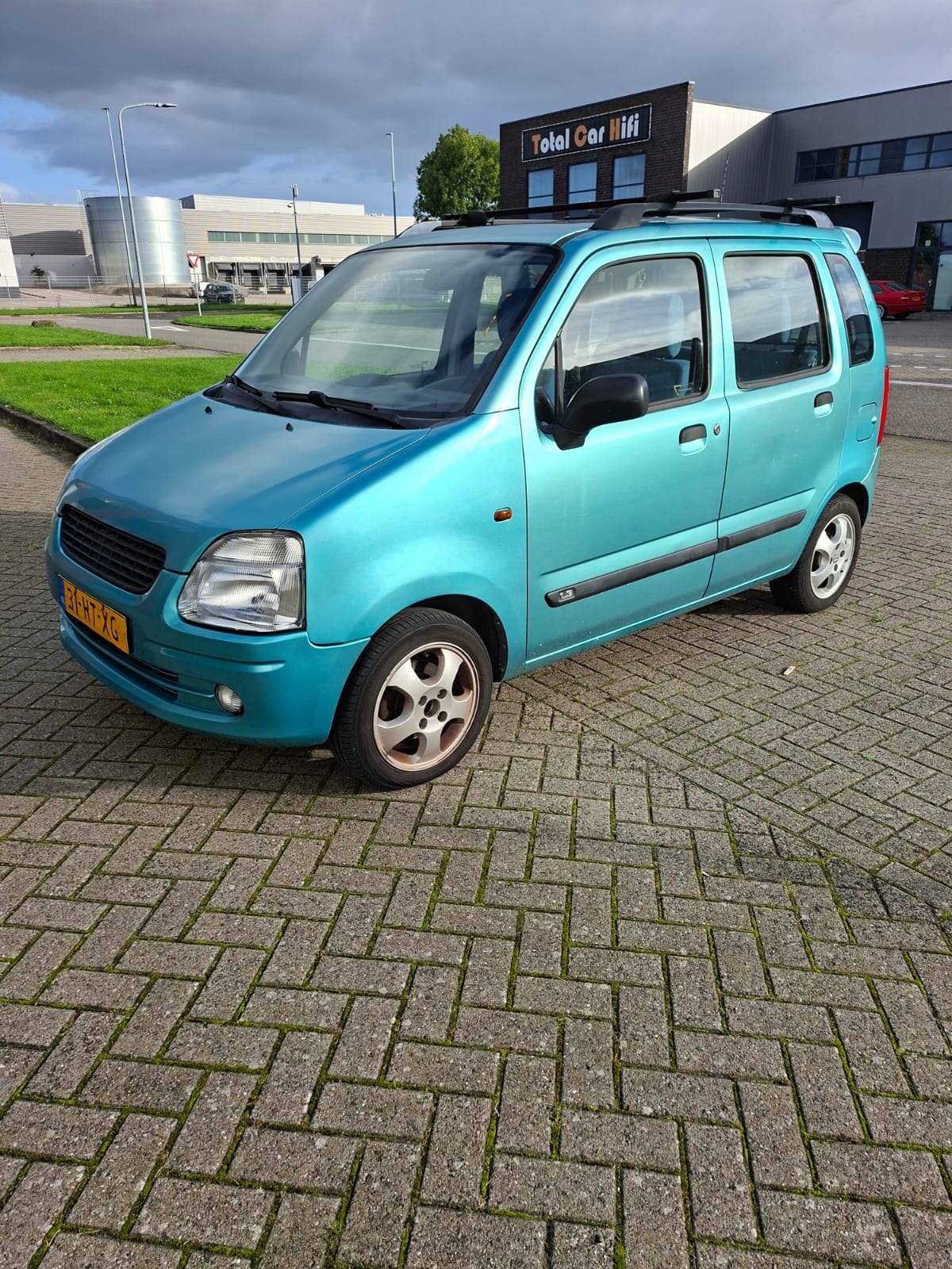 Suzuki Wagon R+ 1.3 2001 Groen. Lees tekst aub!!, Auto's, Voorwielaandrijving, 31 €/maand, 4 cilinders, 905 kg