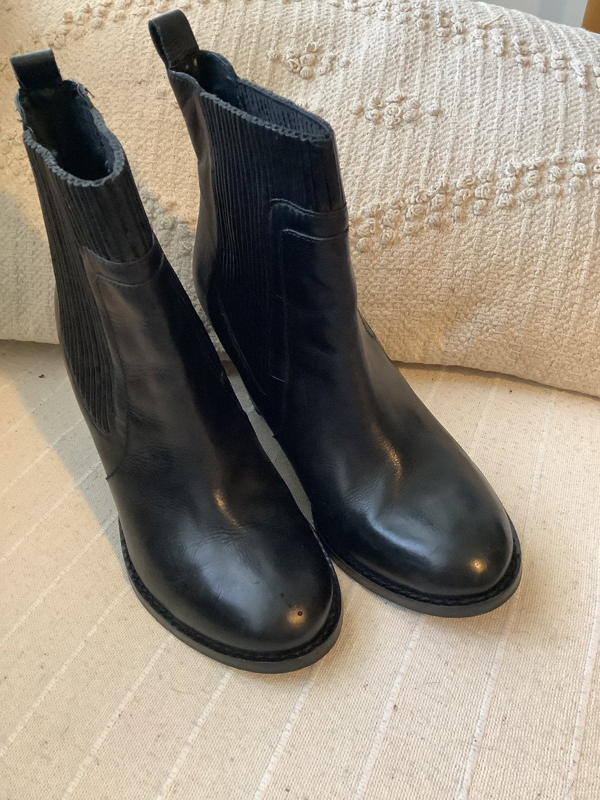 Prachtige enkellaarsjes van Dune, Kleding | Dames, Schoenen, Ophalen of Verzenden, Zo goed als nieuw, Zwart