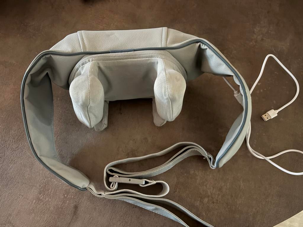 Nek- en schoudermassageapparaat, Ophalen of Verzenden, Zo goed als nieuw, Apparaat