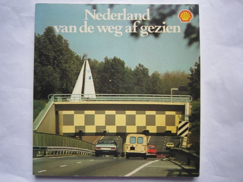 Shell Nederland van de weg af gezien Houter en Schaap, Boeken, Ophalen, 20e eeuw of later, Gelezen