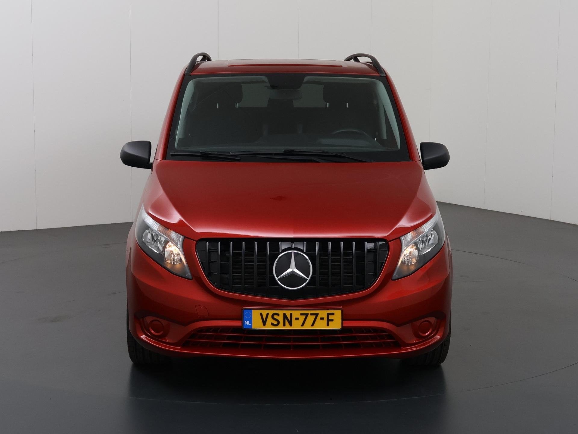 Mercedes-Benz Vito 110 CDI | L2 | DUBBEL CABINE | NAVIGATIE, Auto's, Bestelauto's, Gebruikt, 4 cilinders, 2000 kg, Bedrijf