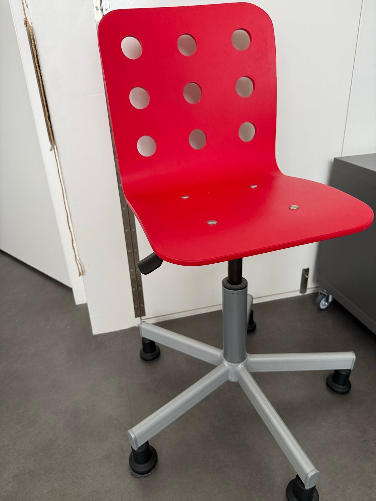 IKEA bureaustoel rood, Ophalen, Gebruikt, Rood, Bureaustoel