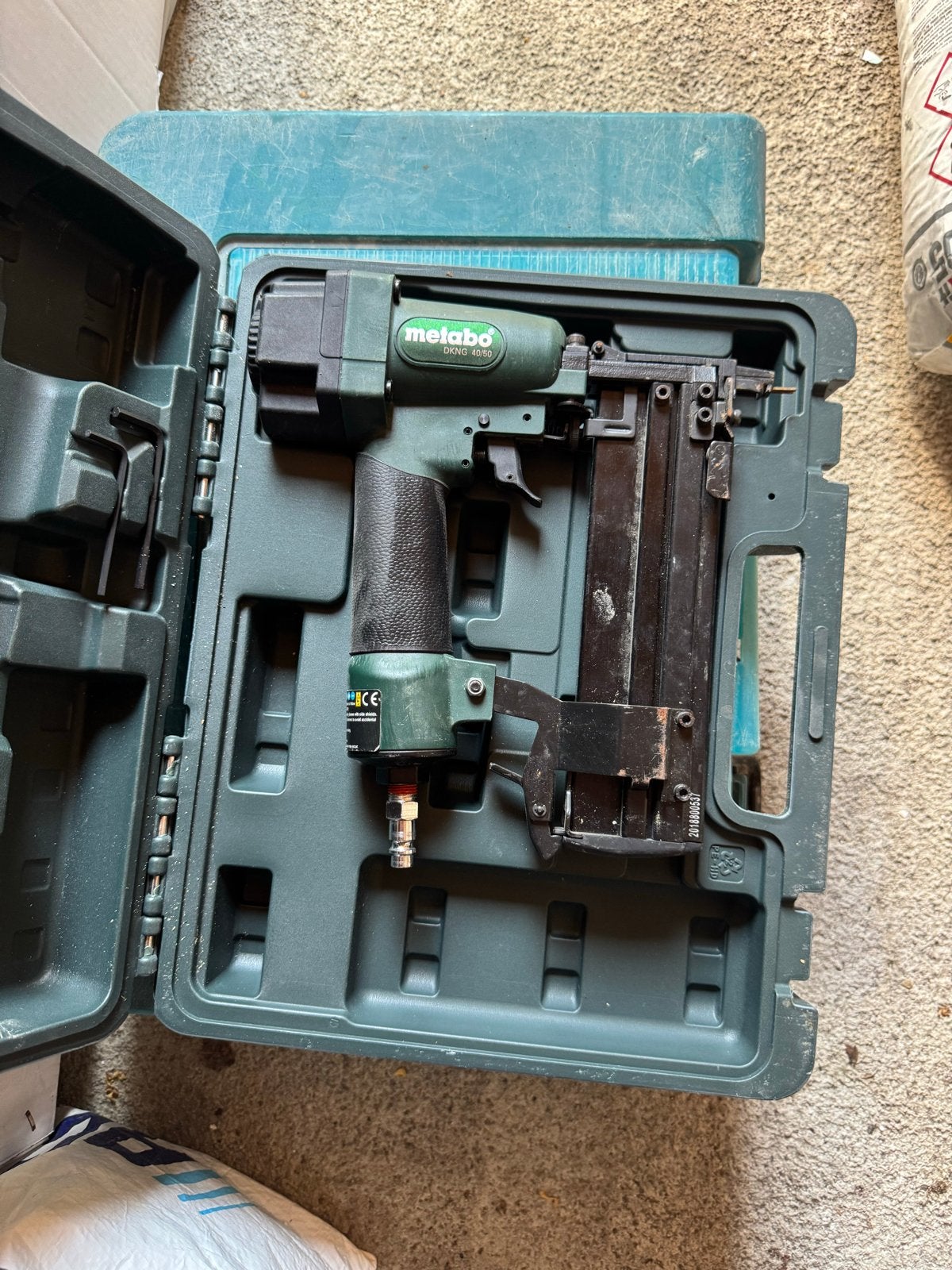 Metabo DKN 40/50 tacker in koffer, Ophalen, Gebruikt, Tacker/nietmachine