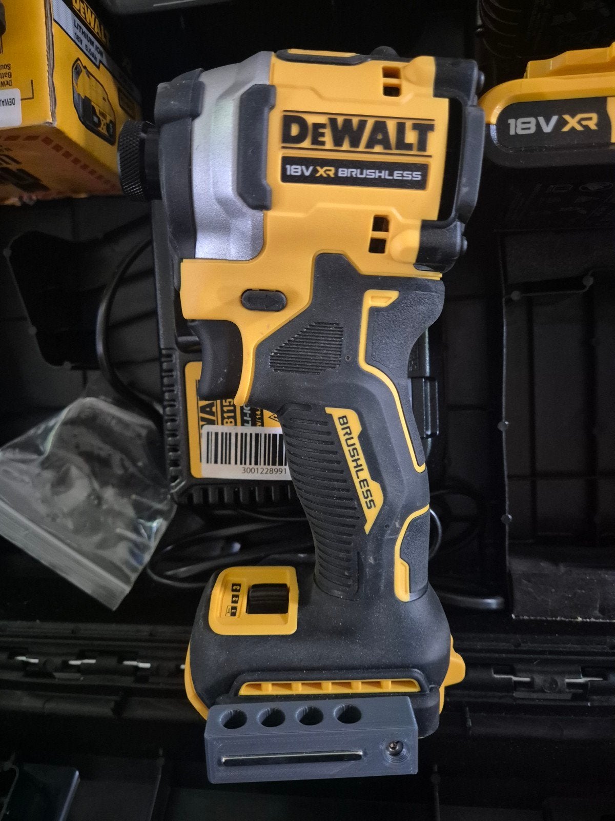 DeWalt 18V XR Brushless DCF850NT met Accu's en Lader, Ophalen of Verzenden, Boor- en Schroefmachine, Klopboormechanisme, Gebruikt
