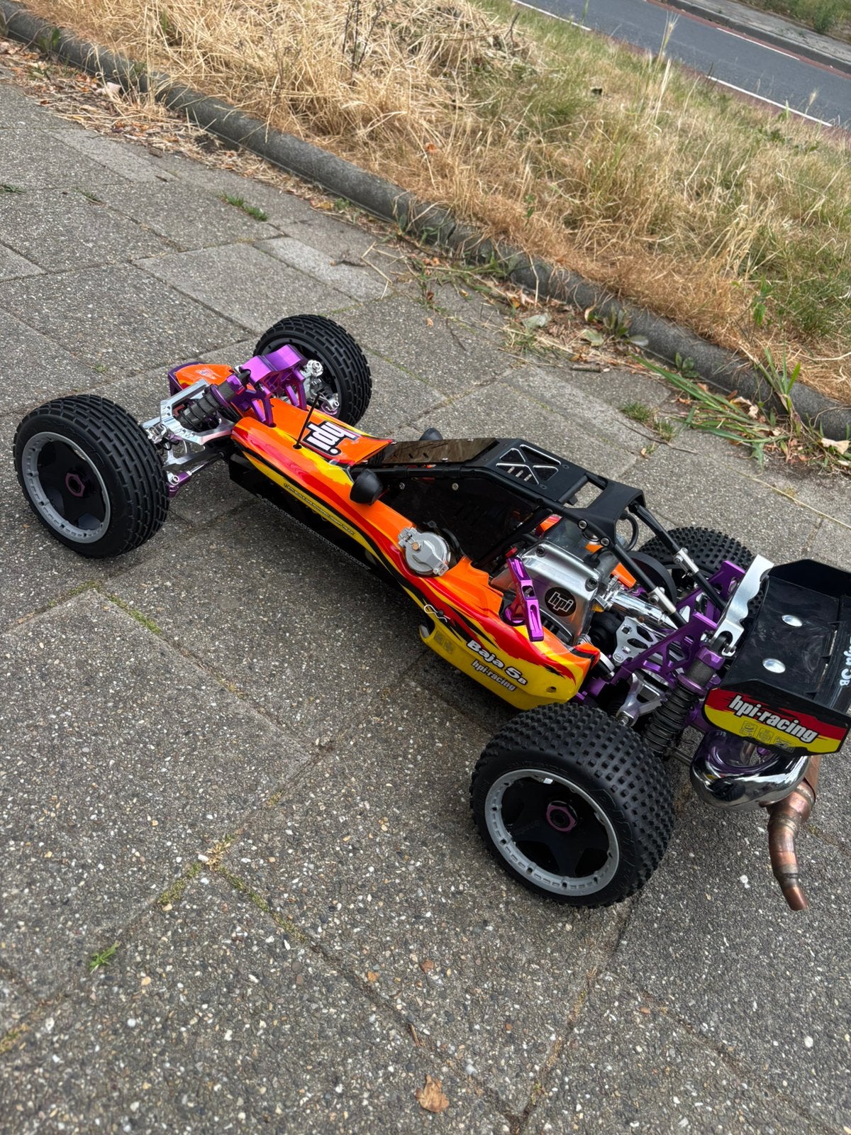 Hpi baja 5b ss, Hobby en Vrije tijd, Ophalen, Benzine, Auto offroad, Zo goed als nieuw