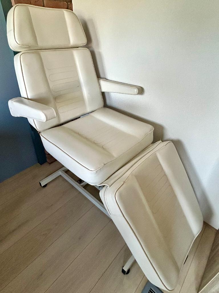 Behandelstoel, Ophalen, Gebruikt, Massagetafel