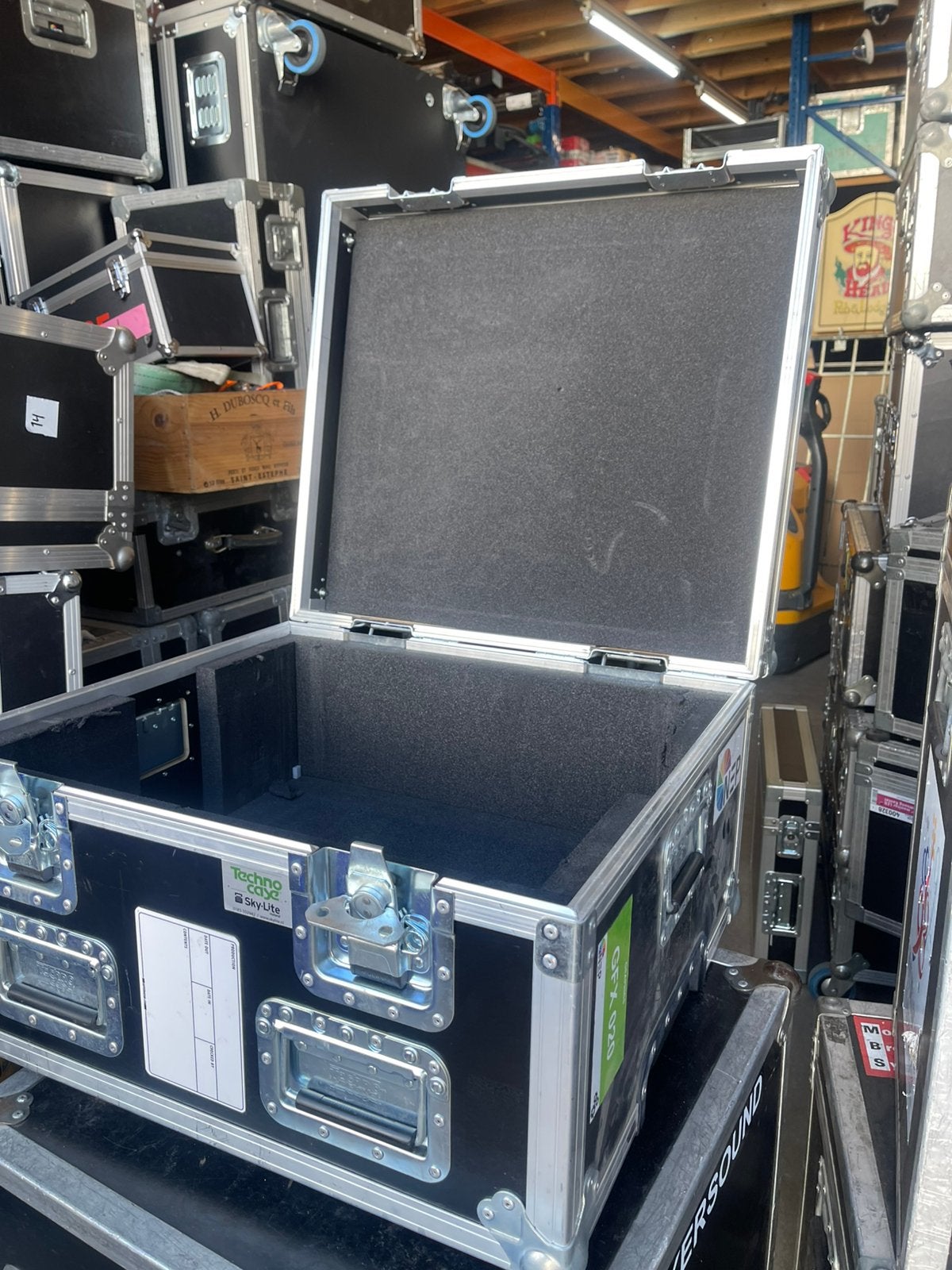 TECHNOCASE Trolley Flightcases 60x54cm 20+7cm Hoog+Inzet nr4, Ophalen, Nieuw, Overige instrumenten, Flightcase