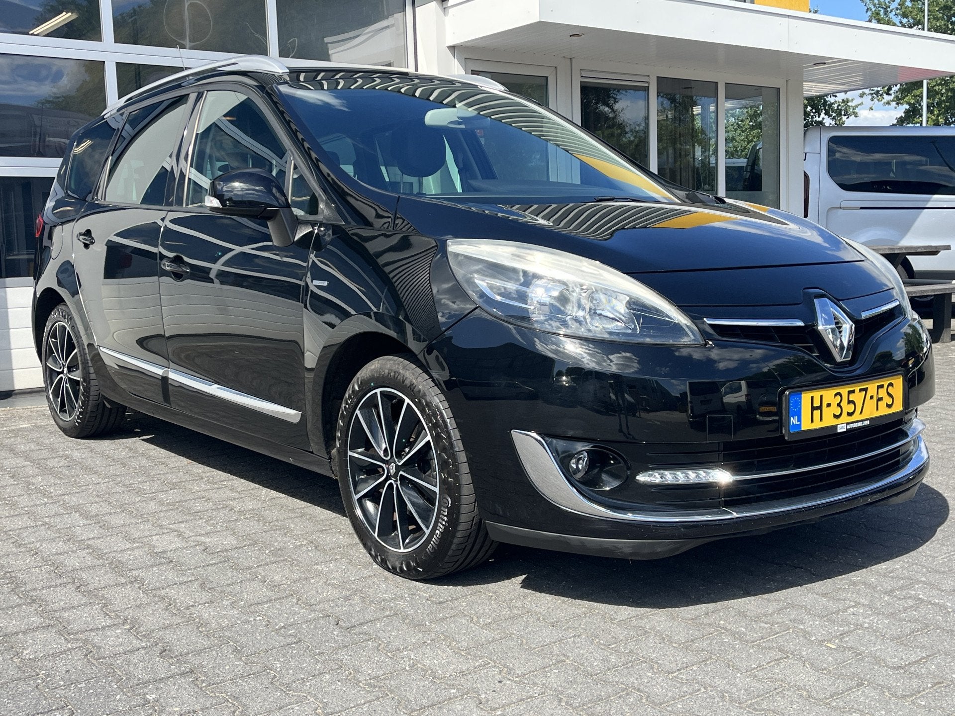 Renault Grand Scénic 1.2 TCe Bose 7p. Trekhaak Climate cont, Auto's, Renault, Voorwielaandrijving, Euro 5, Zwart, 4 cilinders