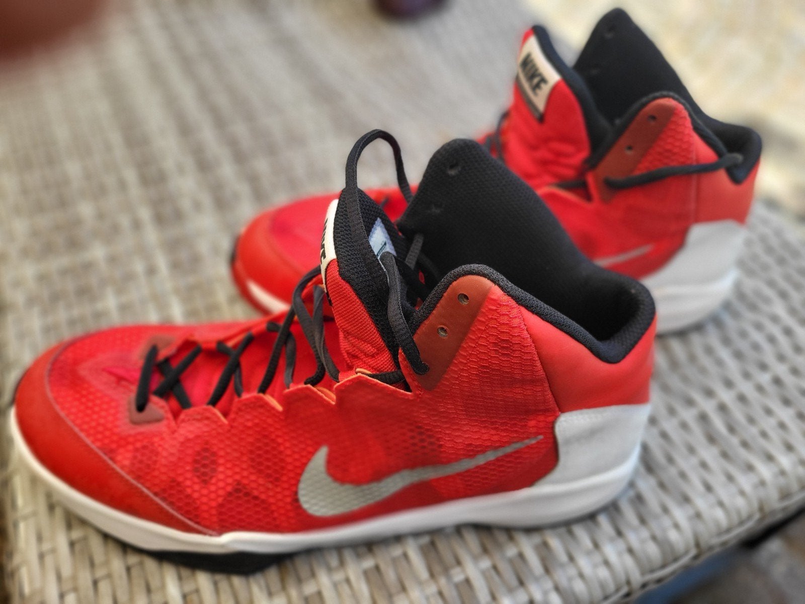 Nike Zoom Basketball schoenen RoodWitMaat 46, Ophalen of Verzenden, Gedragen, Nike, Sneakers of Gympen