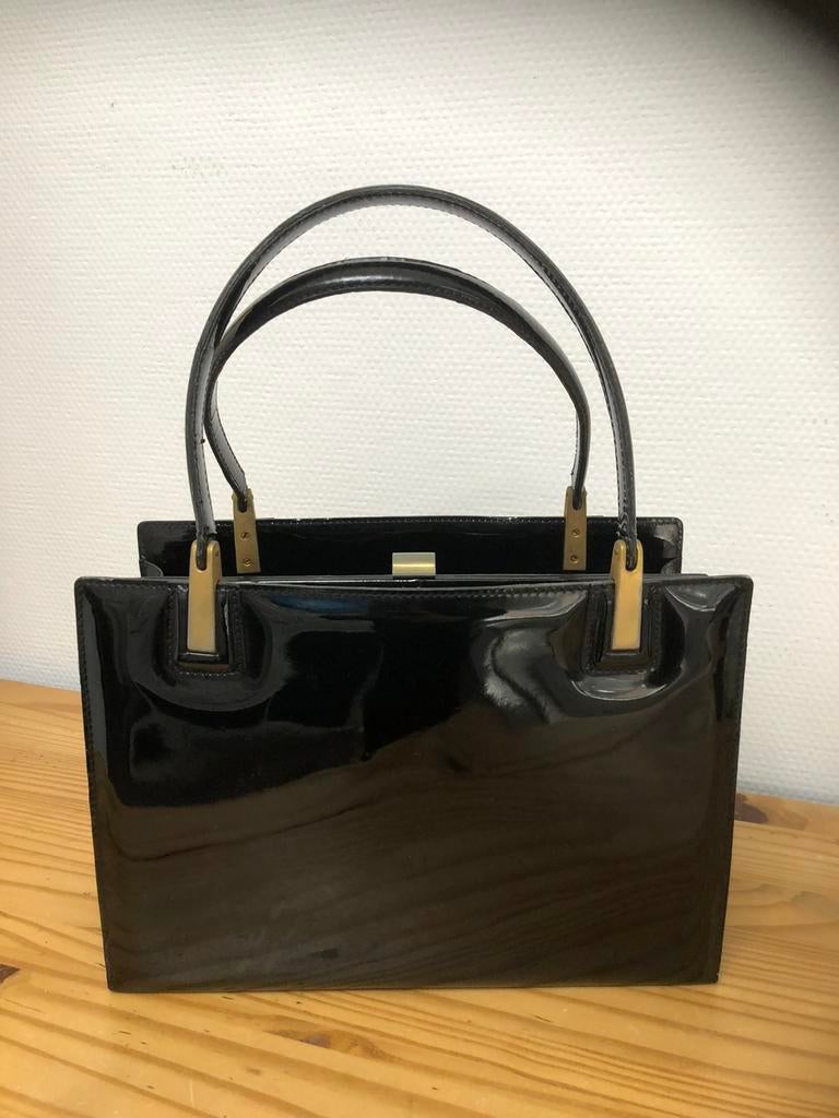 Elegante zwarte handtas in lakleer ZumPolle, Sieraden, Tassen en Uiterlijk, Tassen | Damestassen, Ophalen of Verzenden, Gebruikt