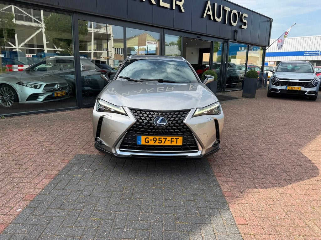 Lexus UX 250h First Edition AUT|Clima|Cruise|NAVI|Cam, Auto's, Lexus, 12 maanden, Gebruikt, 4 cilinders, Alcantara