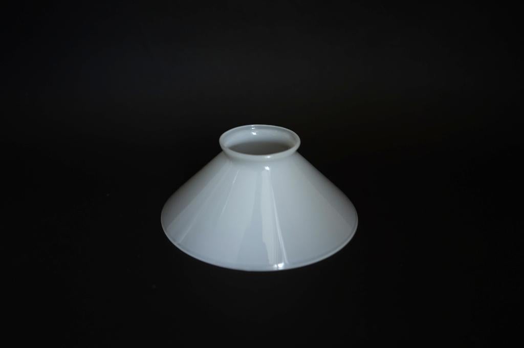 schoenmaker wit glas lampenkapje., 25 tot 50 cm, Wit, Vintage, Ophalen of Verzenden