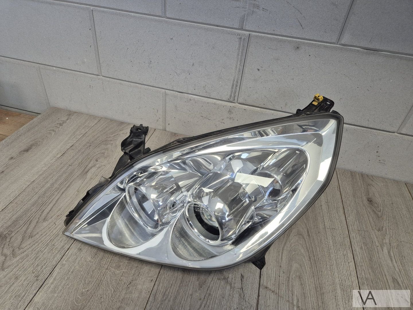 Koplamp xenon links Opel Vectra C 2005 - 2009 13170924 €200, Gebruikt, -, -, Opel