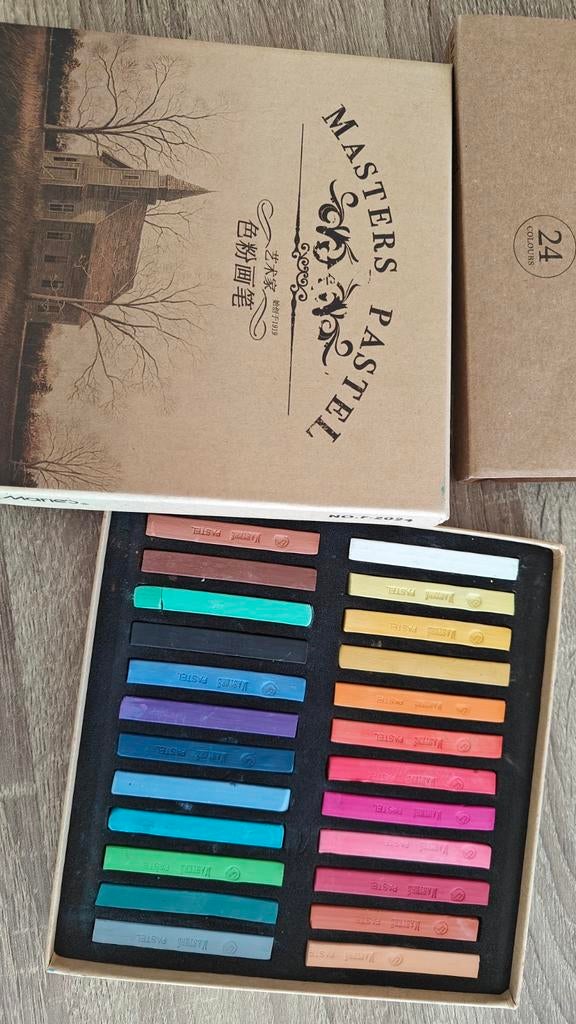 24 Soft pastels, Ophalen of Verzenden, Nieuw, Potlood of Stift