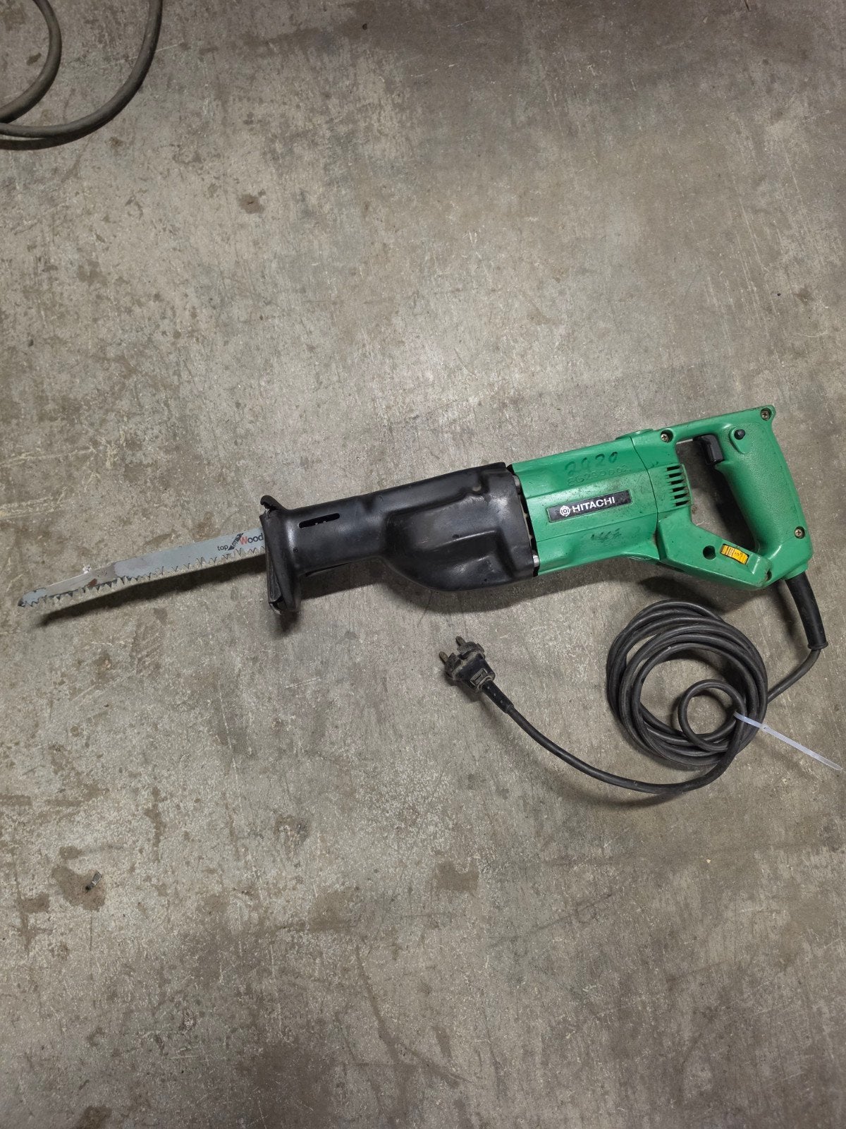 Hitachi CR12V reciprozaag met toerenregelaar, Ophalen of Verzenden, Gebruikt, Reciprozaag