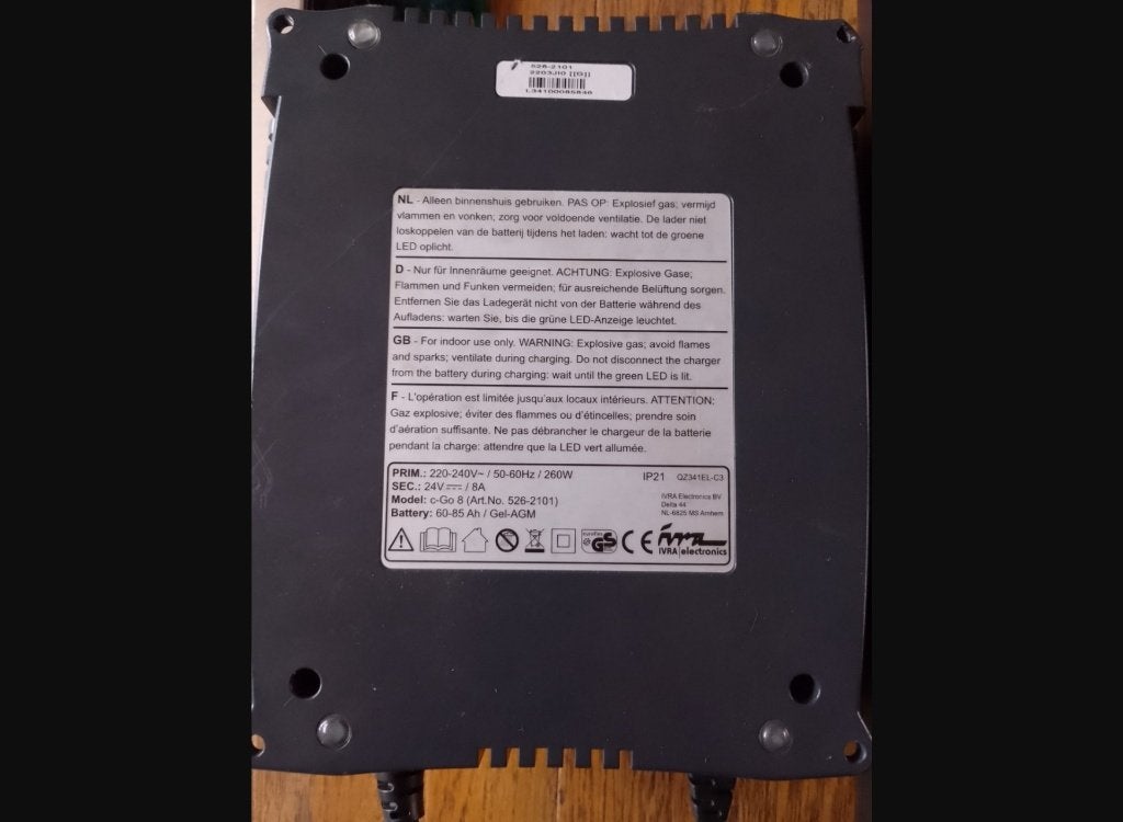 C Go oplader 24 volt 8ah, Verzenden, Gebruikt, Elektrische rolstoel