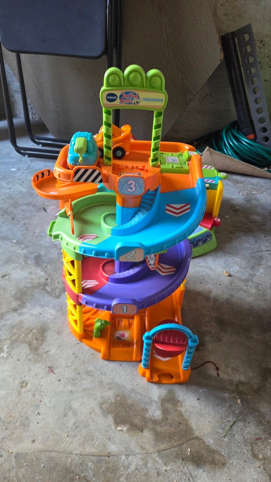 VTech Toet Toet Auto's Garage en Baanset met Auto's, Ophalen of Verzenden, Gebruikt