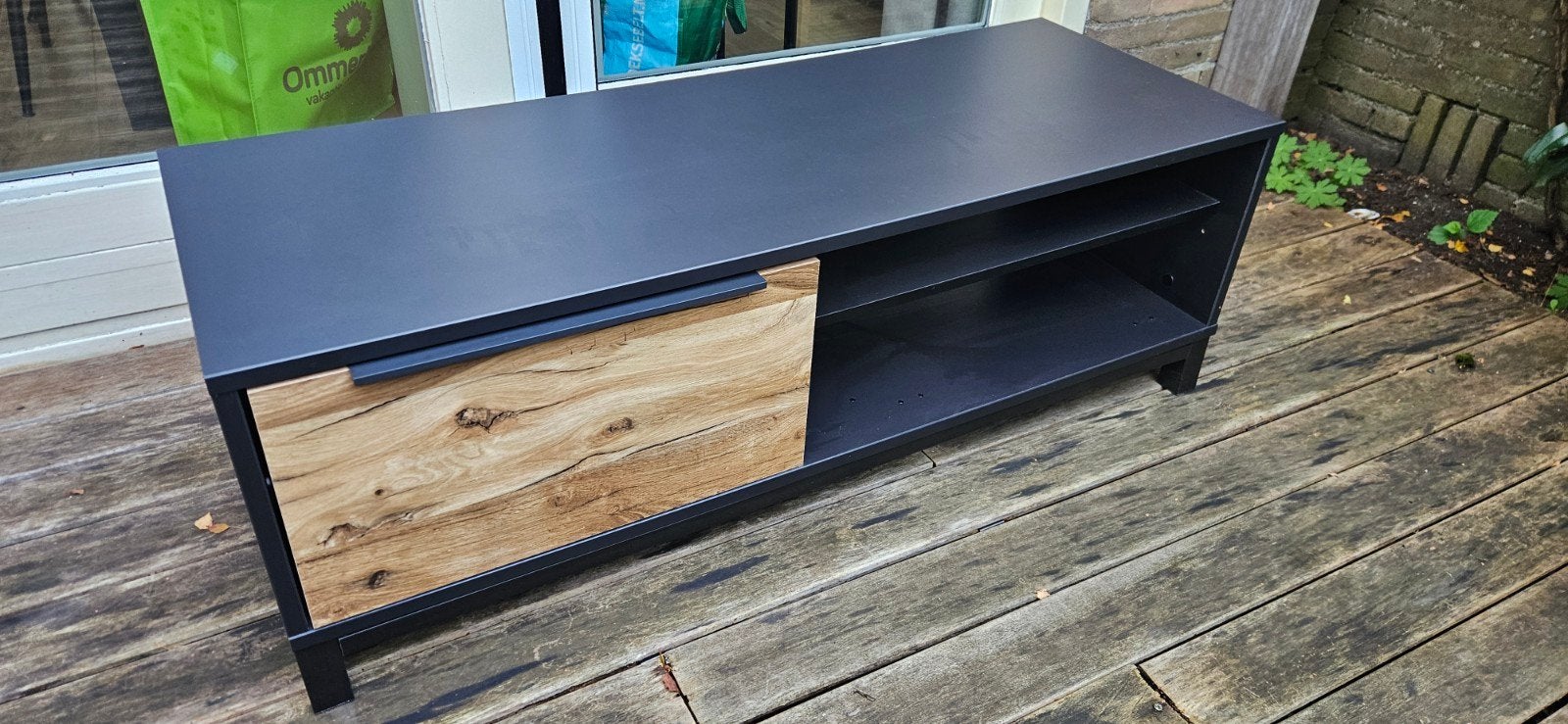 TV-meubel met opbergruimte - Zwart/Hout, Ophalen, Gebruikt, 100 tot 150 cm, Modern, Industrieel