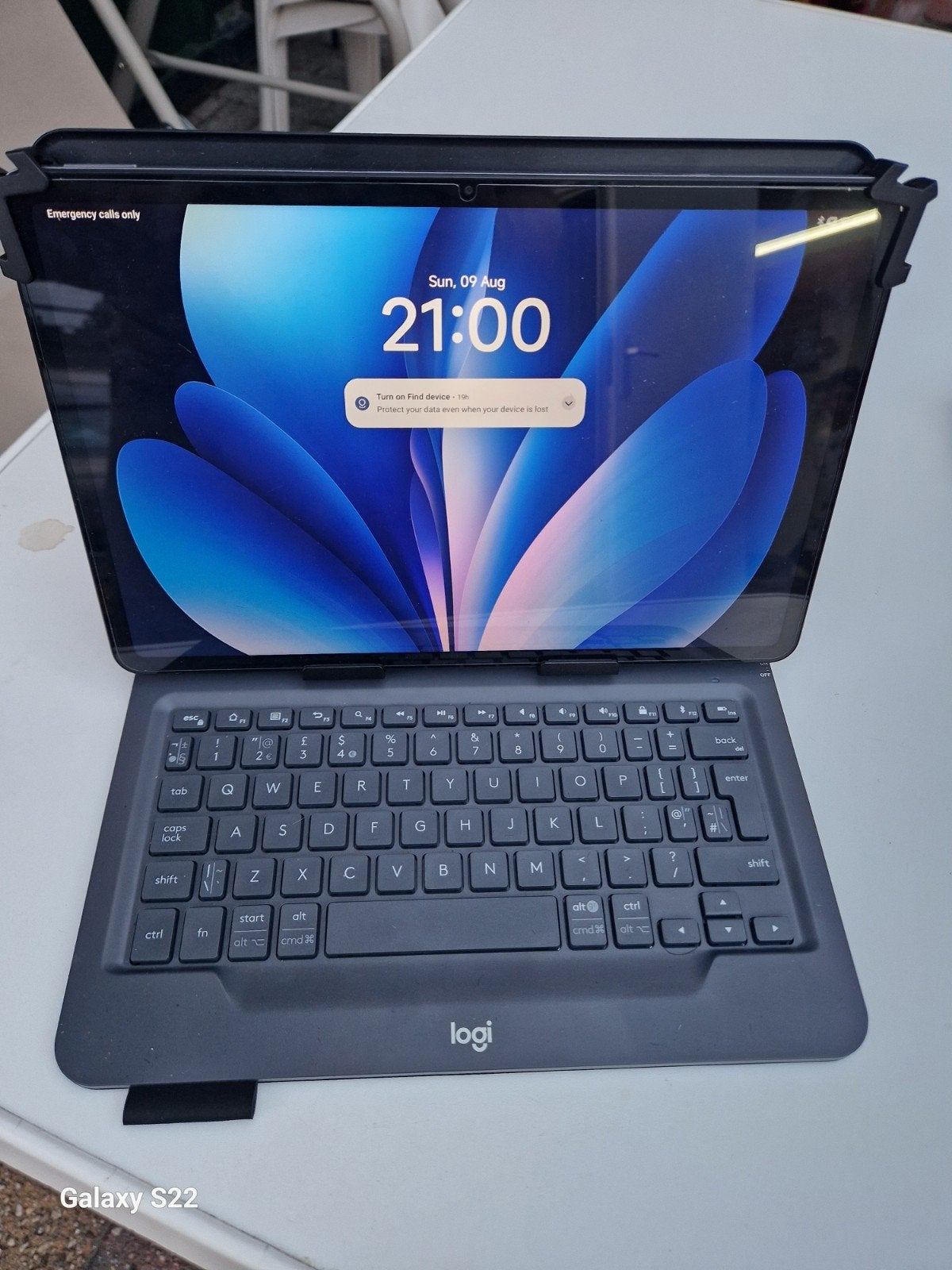 Logitech toetsenbord met tablet, zo goed als nieuw, Computers en Software, Android Tablets, Xiaomi, Verzenden, 12 inch, Zo goed als nieuw