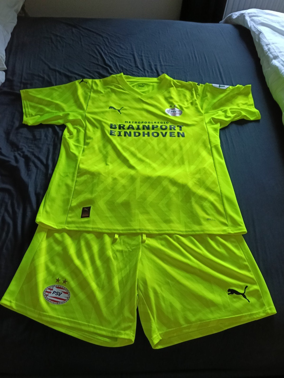 PSV Puma keeperstenue XL, Maat XL, Ophalen of Verzenden, Zo goed als nieuw, Shirt