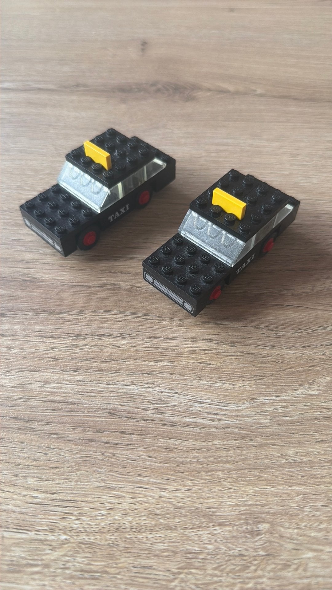 2x LEGO LEGOLAND set 605 – Taxi uit 1971, Ophalen of Verzenden, Gebruikt, Lego