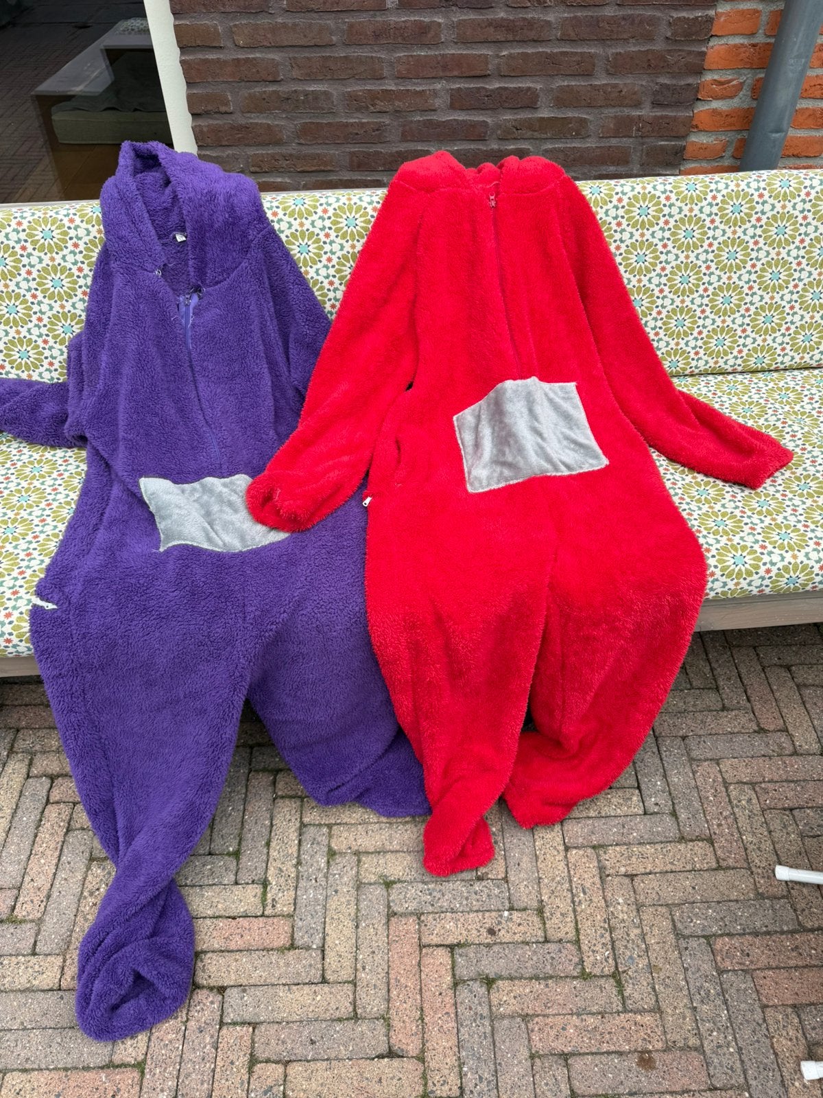 Onesie teletubbies tinky winkie en po, Ophalen, Gedragen, Maat 42/44 (L), Carnaval