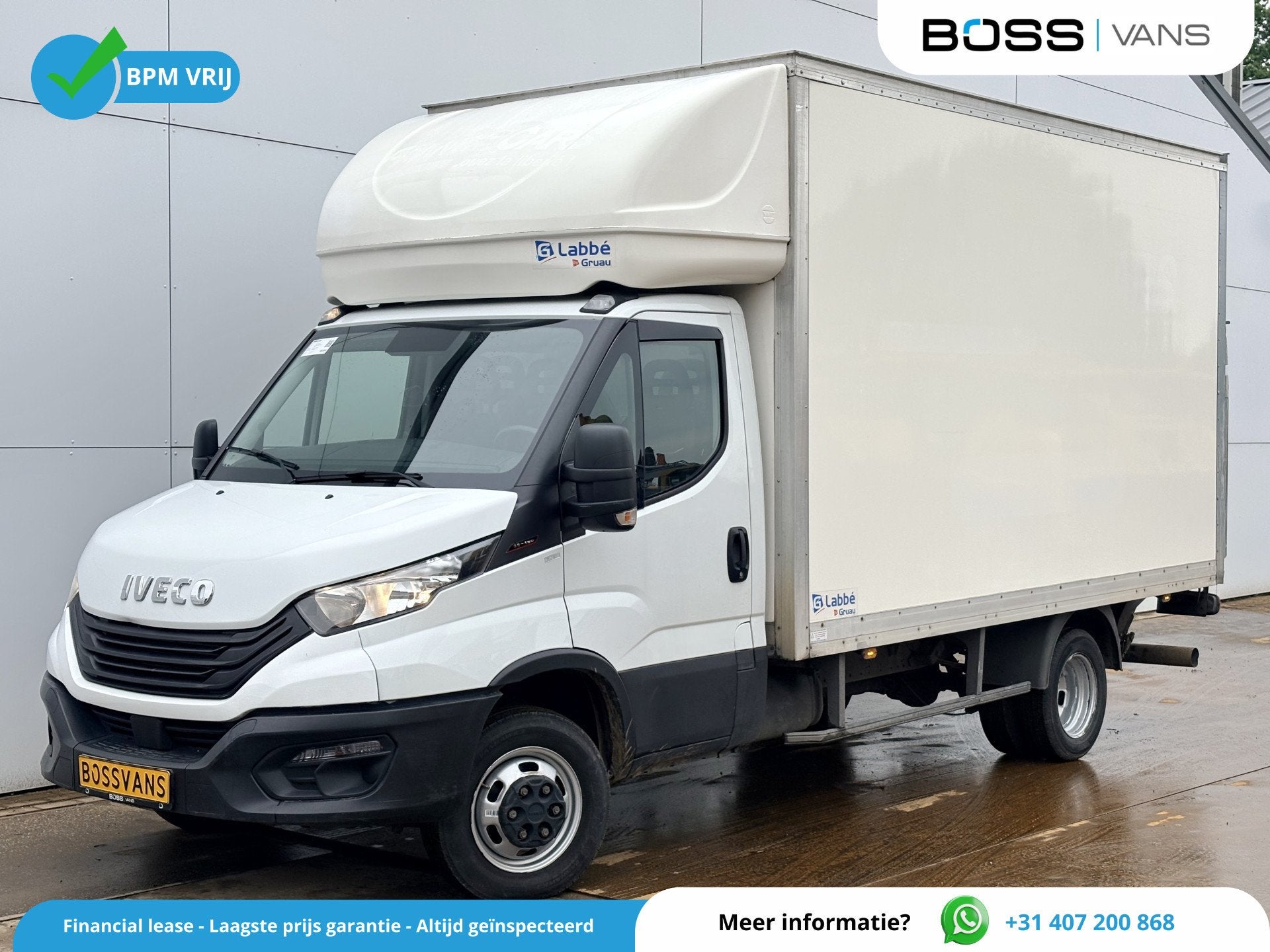 Iveco Daily 35C16 3.0 160PK Laadklep Zijdeur Camera Climate, Auto's, Gebruikt, Zwart, 4 cilinders, Iveco