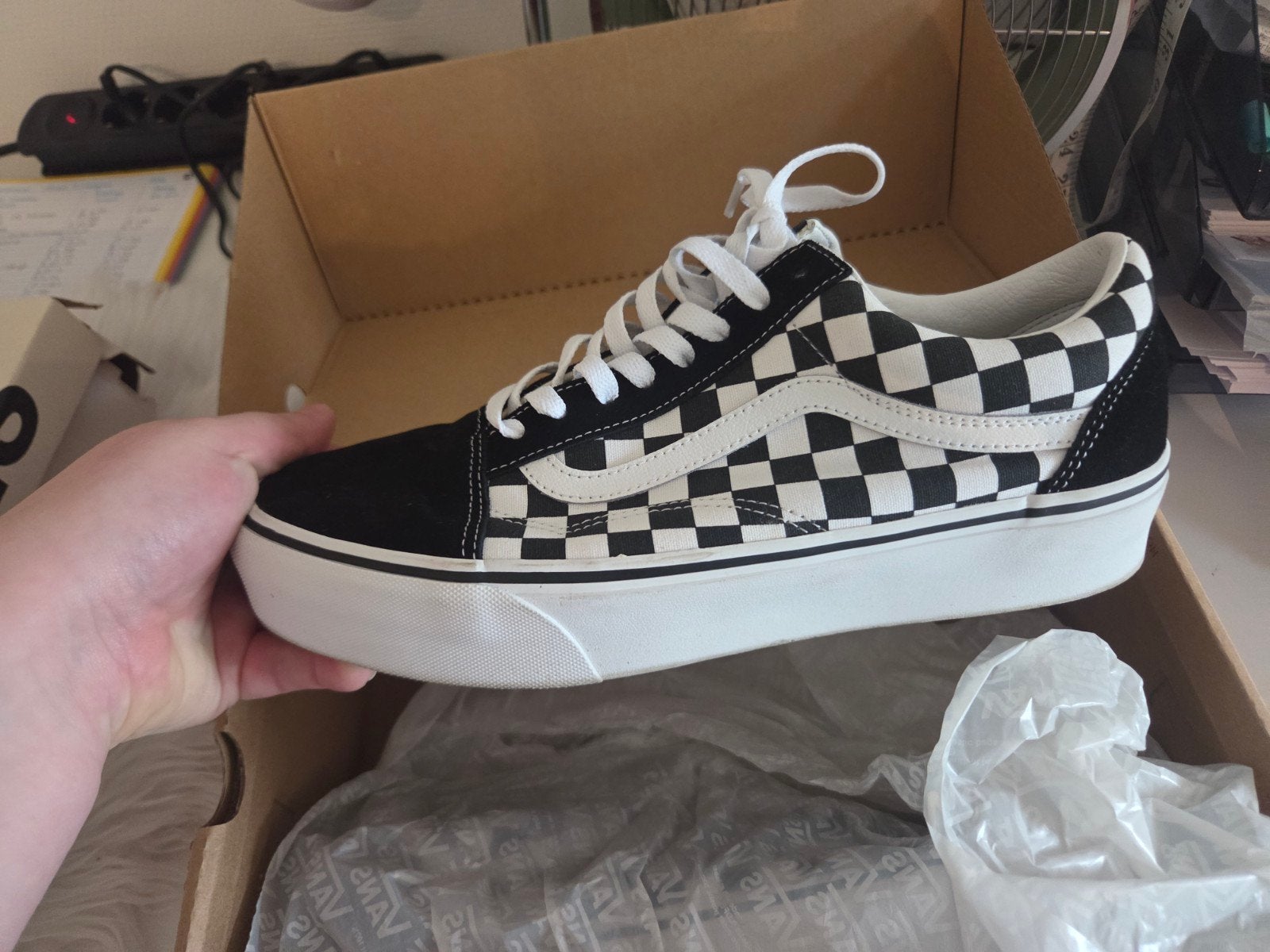 Vans Old Skool Platform Checkerboard Sneakers Maat 43, Zwart, Nieuw, Ophalen of Verzenden, Sneakers of Gympen