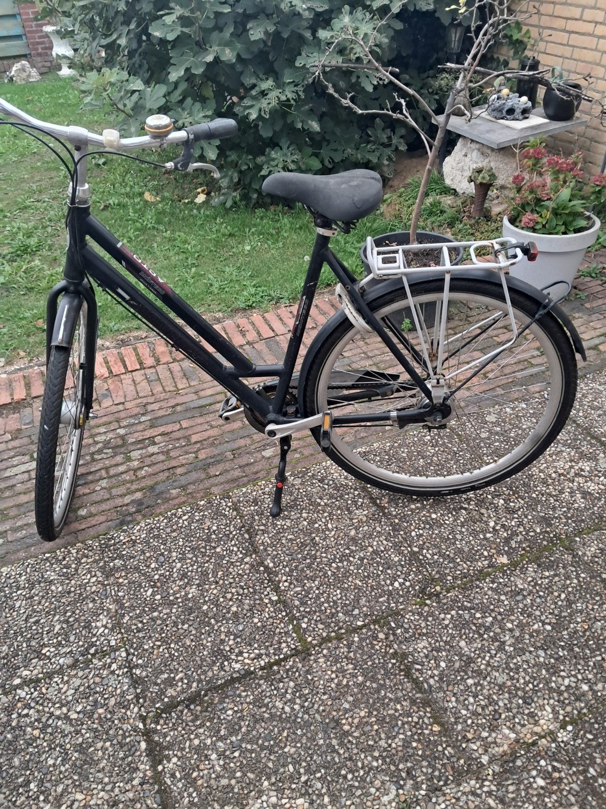 kroeg/stationsfiets 5 versn goede banden, Ophalen