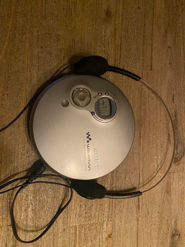 Vintage sony walkman DE J750 met sony koptelefoon, Ophalen of Verzenden, Walkman