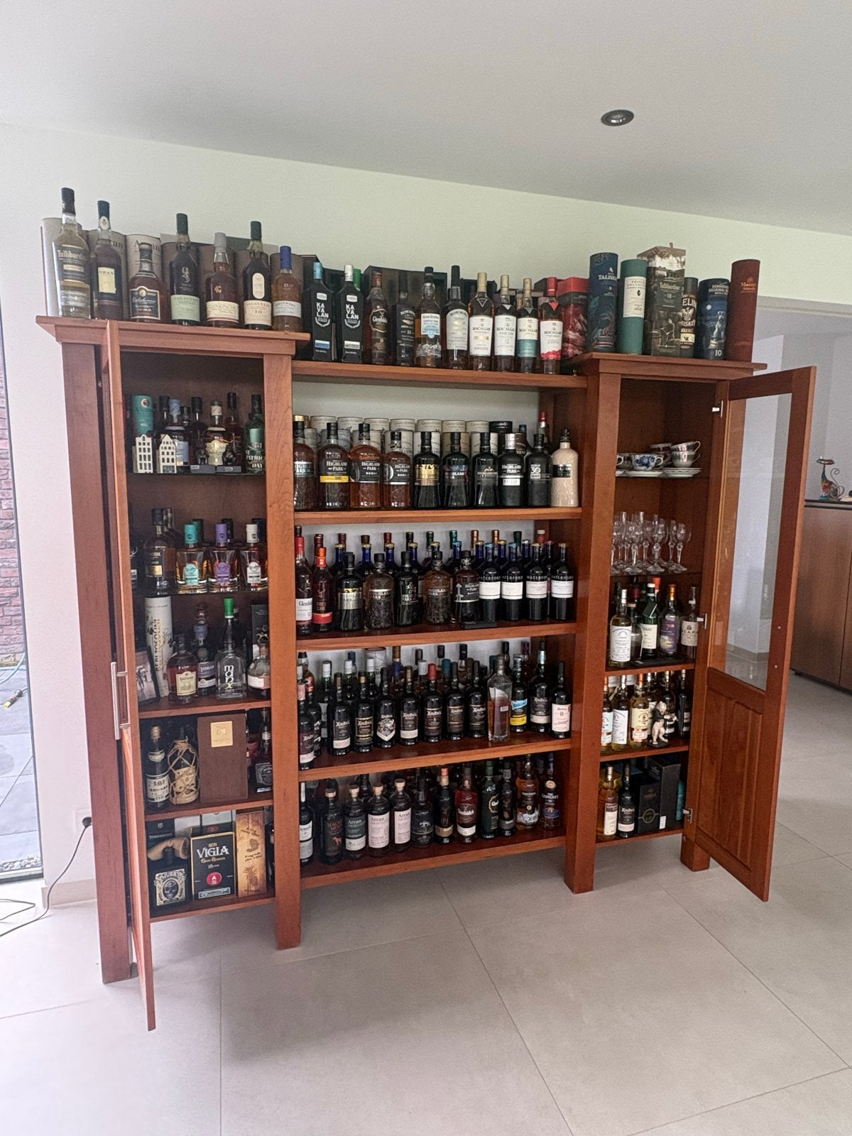 Massief kersenhouten kast - Zonder inhoud, Huis en Inrichting, Ophalen, Gebruikt, Kersenhout, 150 tot 200 cm