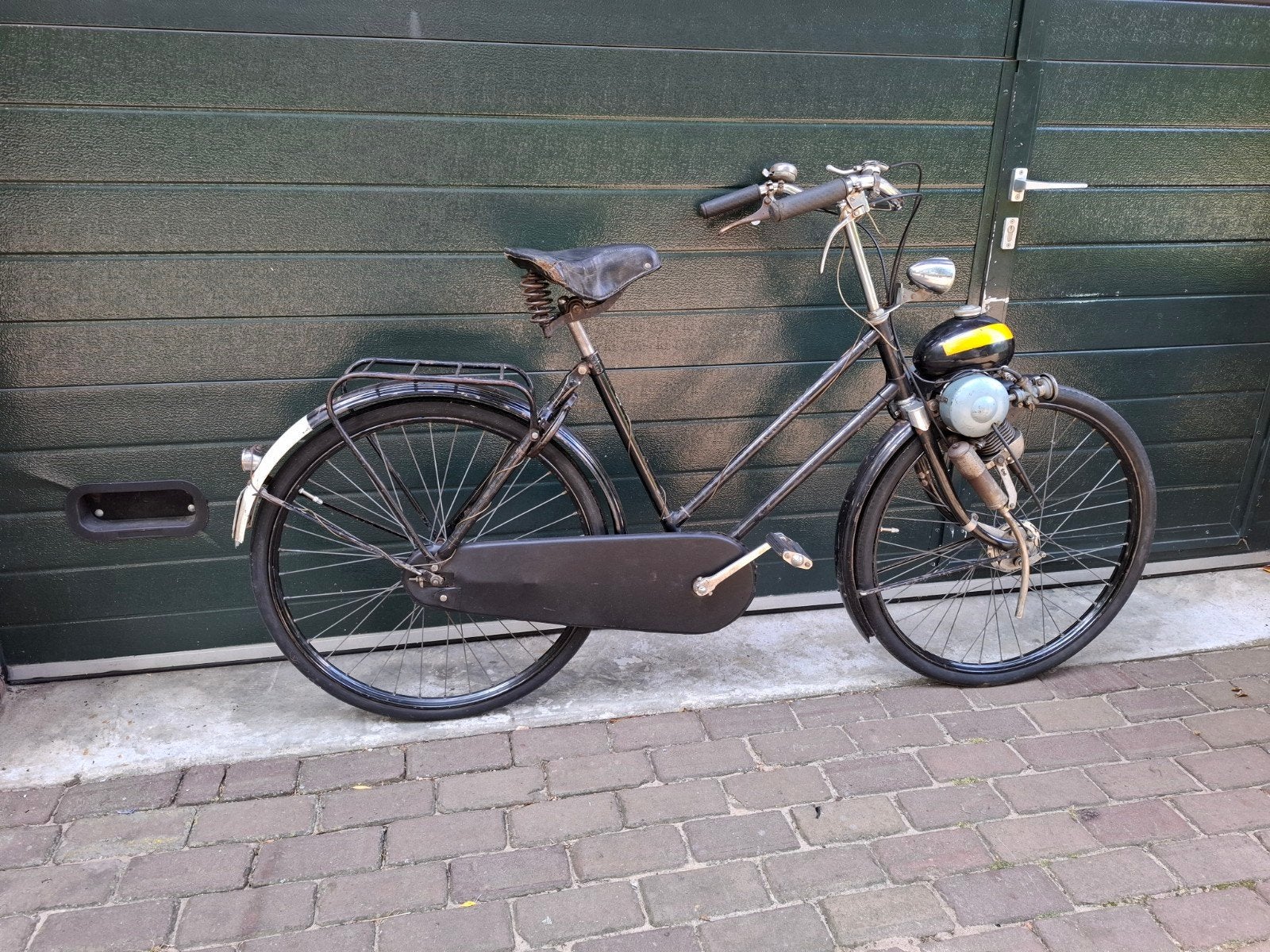 Berini Eitje bromfiets uit 1952 - Klassieke motorfiets, Ophalen of Verzenden, Overige merken