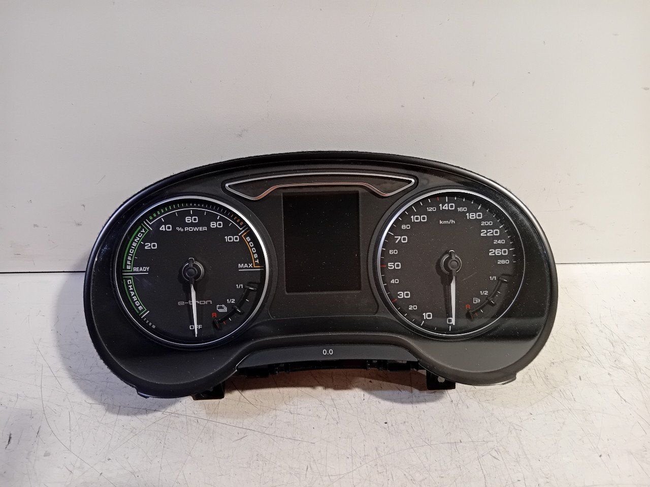 Cockpit Audi A3, Auto-onderdelen, Dashboard en Schakelaars, Onderdelen@venauto.nl, Van der Ven Autorecycling B.V., Gebruikt, Ettenseweg 76, 4706 PB Roosendaal, The Netherlands