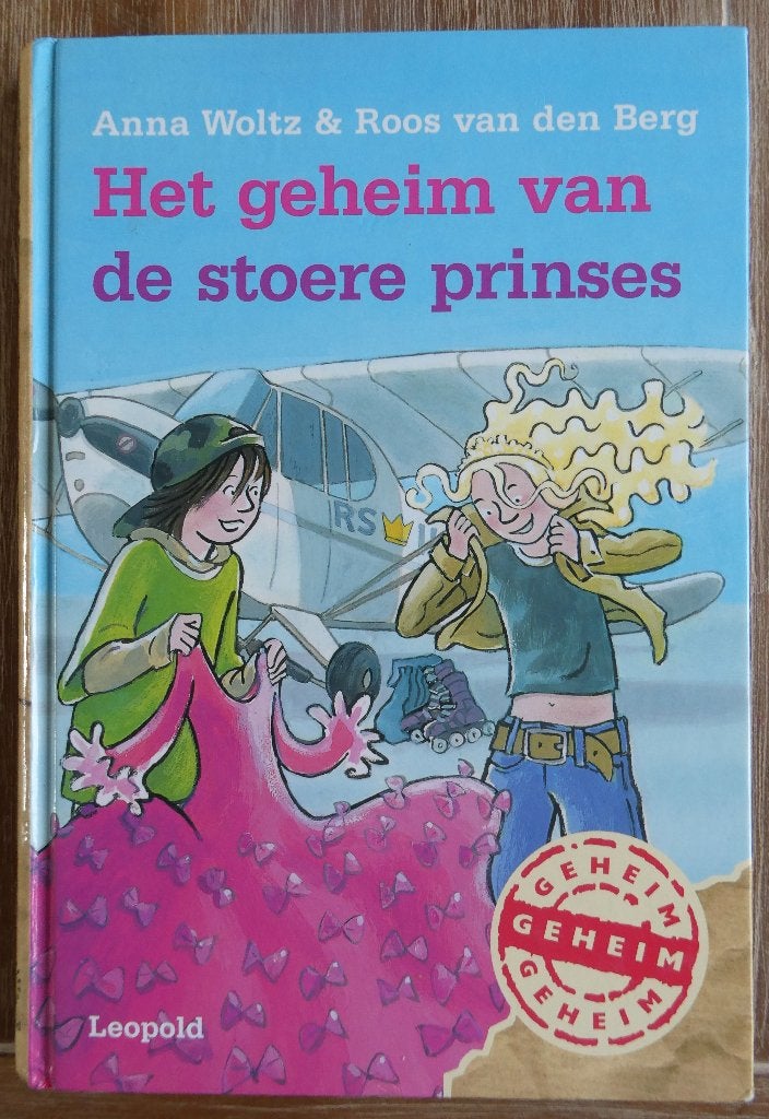 Het geheim van de stoere prinses - AVI 8 - Anna Woltz, Boeken, Ophalen of Verzenden, Zo goed als nieuw, Anna Woltz, Fictie algemeen