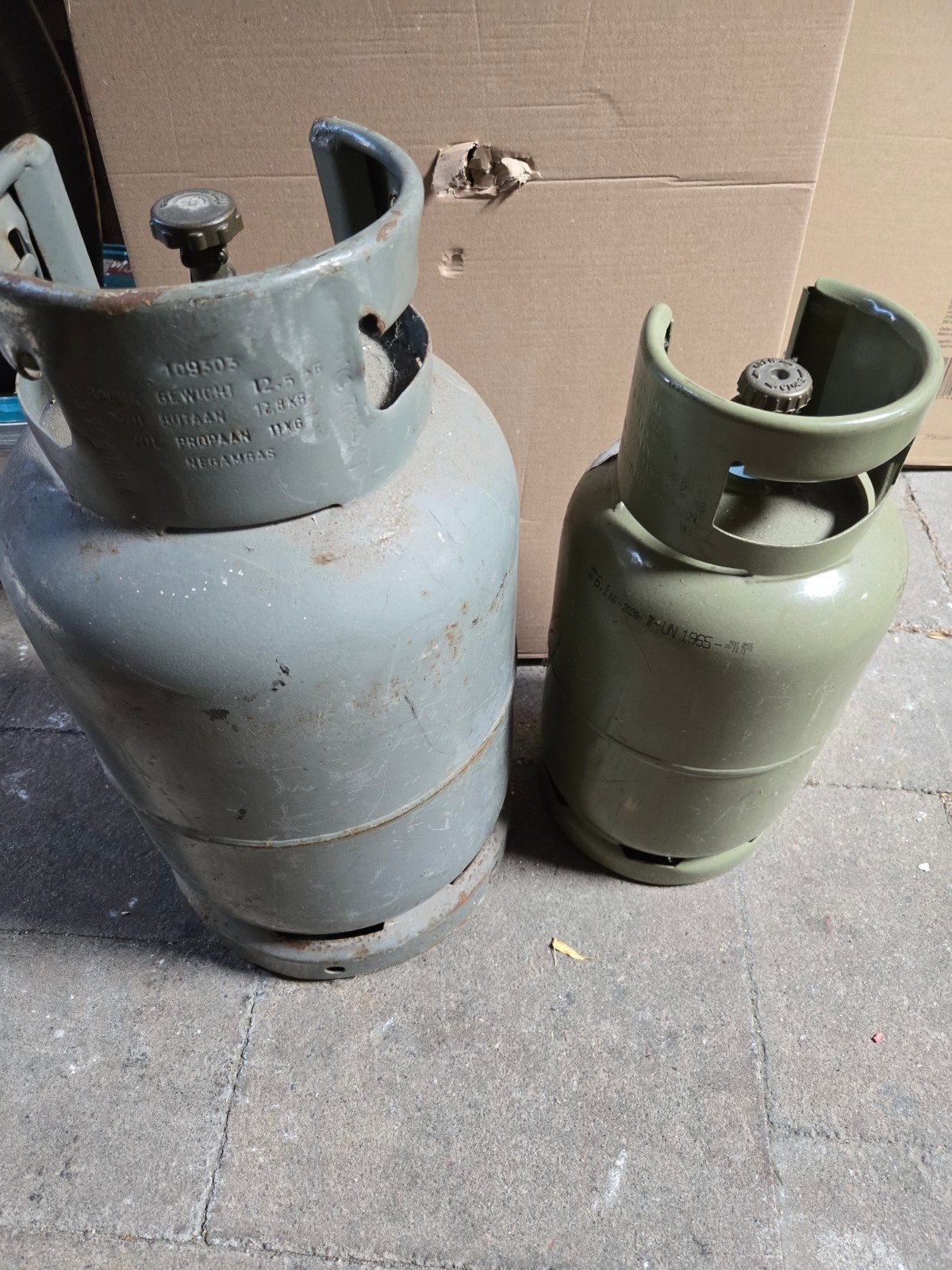 2x gasfles 12kg en 6 kg, Ophalen, Nieuw