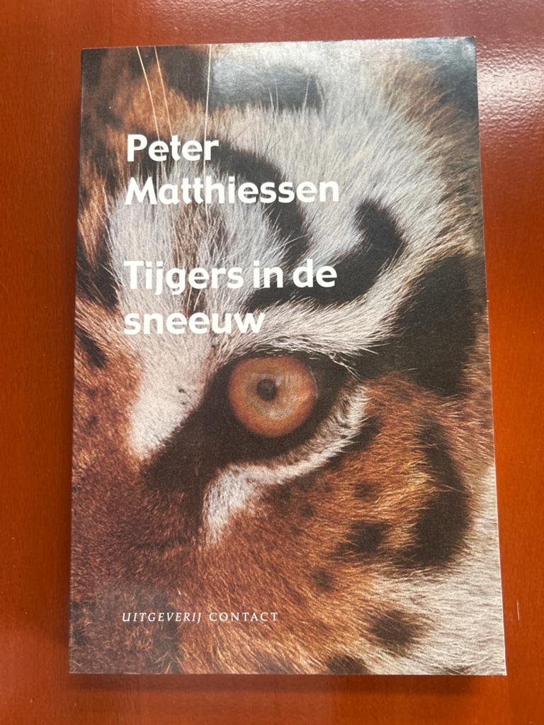 Tijgers in de sneeuw - Peter Matthiessen, Boeken, Ophalen of Verzenden, Gelezen, Natuur algemeen