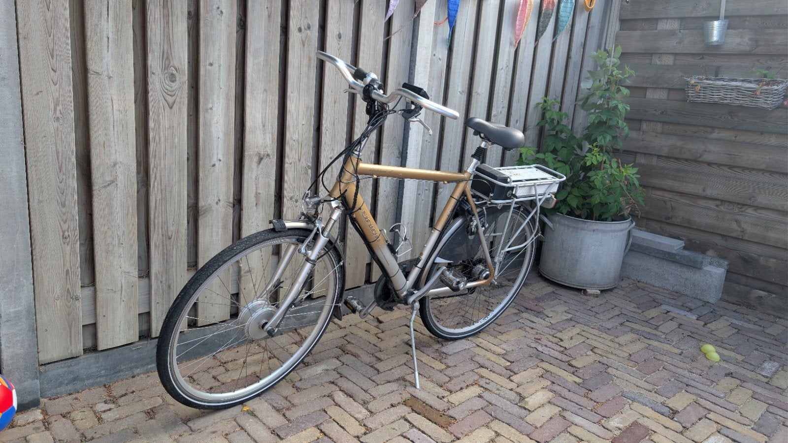 Union goldrun-e electrische fiets, Fietsen en Brommers, Gebruikt, Velgrem, Versnellingen, 57 tot 61 cm