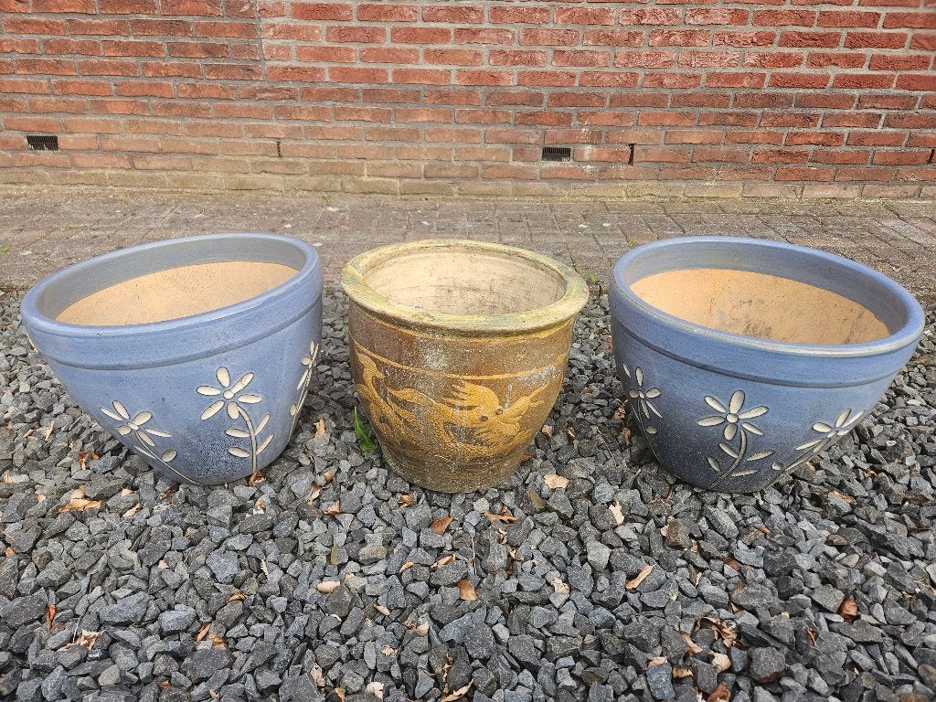 3 grote bloempotten (2 blauw, 1 draak), Gebruikt, Rond, Minder dan 40 cm, Binnen