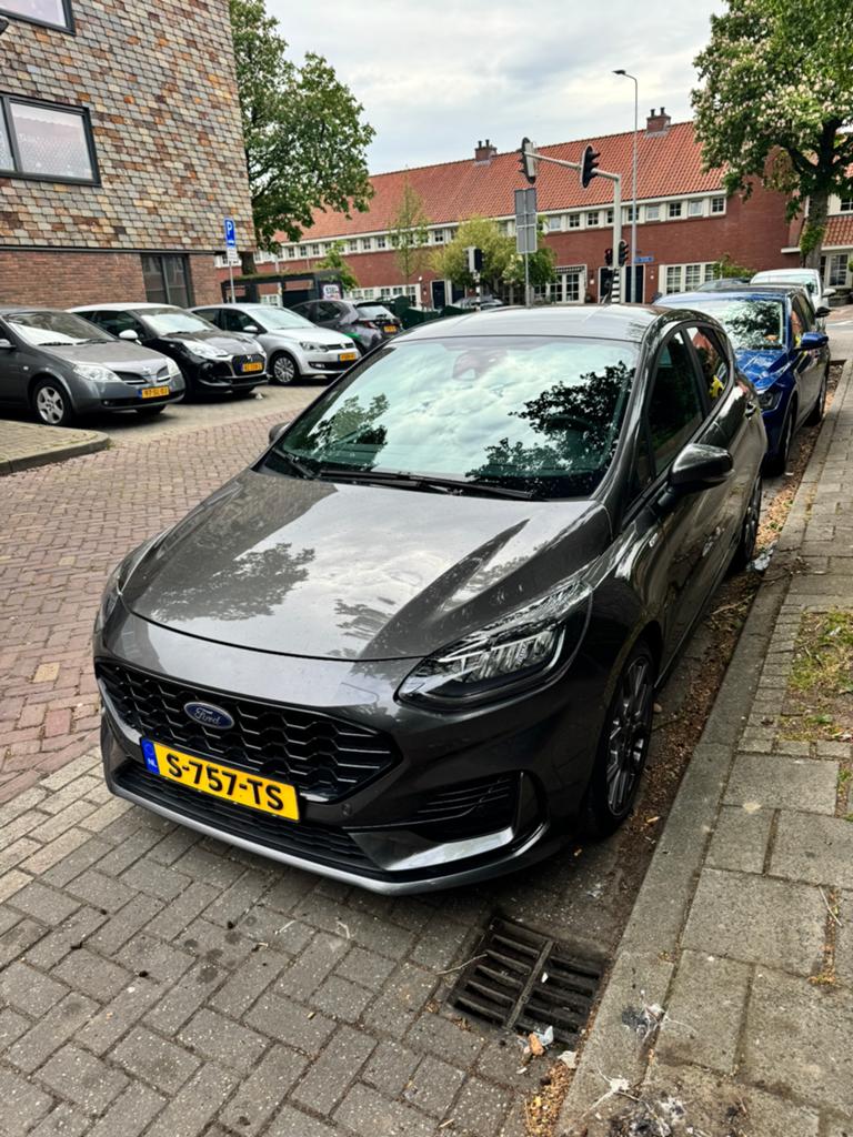 Ford Fiësta ST-Line X 1.0 Ecoboost Mild Hybrid 125pk 2023, Auto's, Ford, Voorwielaandrijving, Zwart, 49 €/maand, Origineel Nederlands