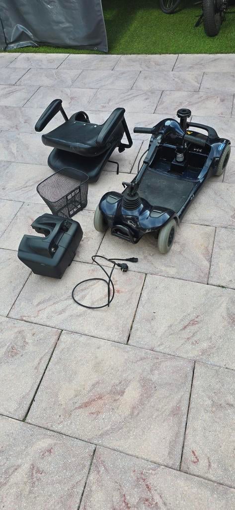 Opvouwbare scootmobiel met nieuwe accu.s, Diversen, Brommobielen en Scootmobielen, Ophalen, 10 km/u of minder