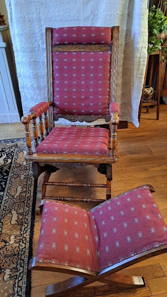 Antieke Edwardiaans schommelstoel met bijpassende voetenbank, Ophalen