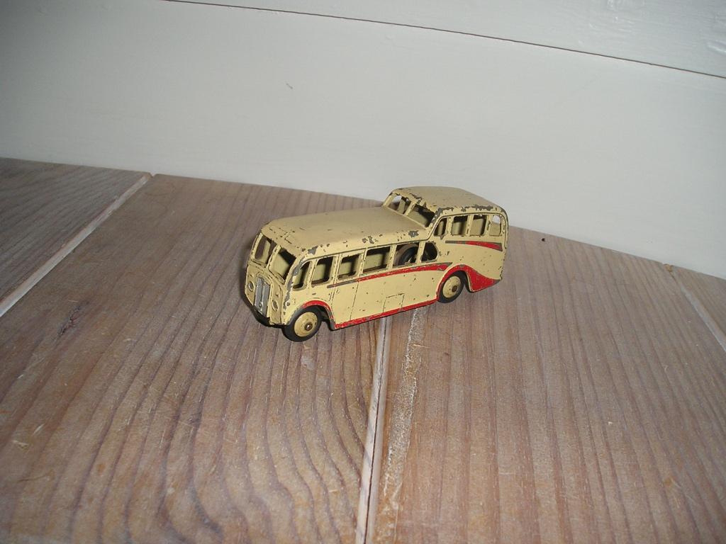 Dinky Toys 280 Observation Coach, Ophalen of Verzenden