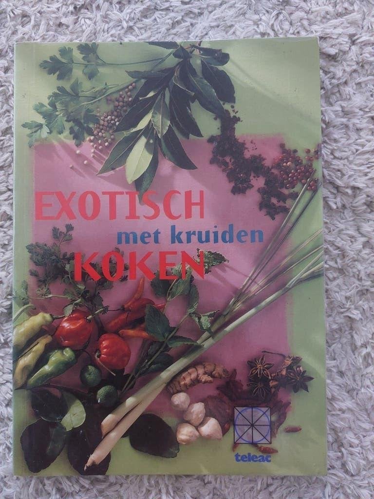 Exotisch Koken met Kruiden - Teleac Kookboek, Boeken, Kookboeken, Gelezen, Teleac, Ophalen of Verzenden, Hoofdgerechten