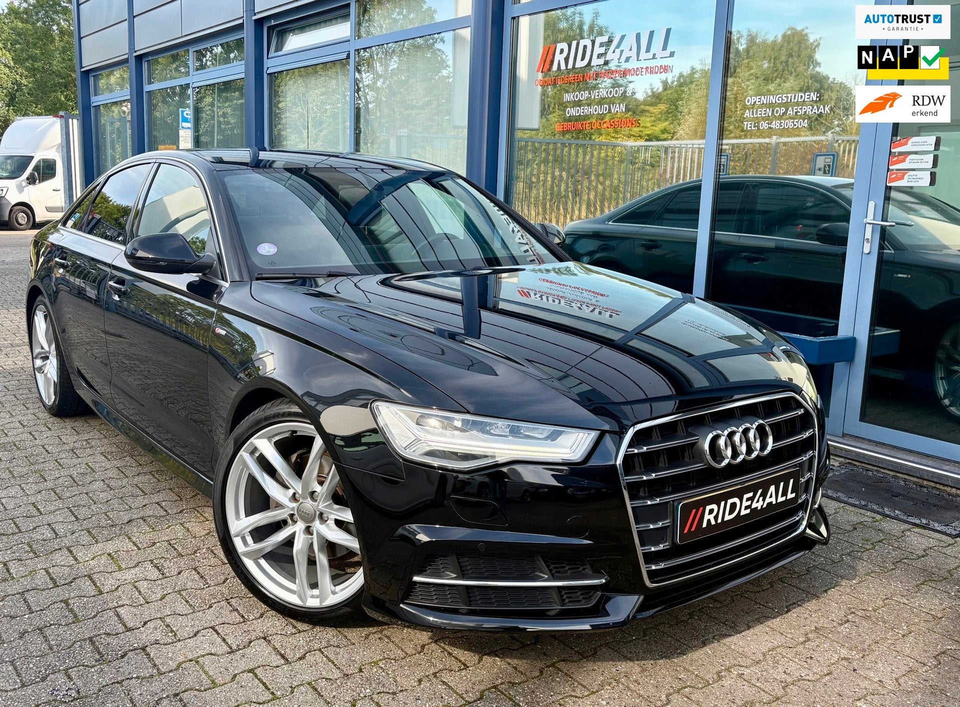 Audi A6 Limousine 1.8 TFSI/2x S-Line/DEALER ONDERHOUDEN!, Auto's, Dealer onderhouden, Gebruikt, Leder en Stof, Zwart