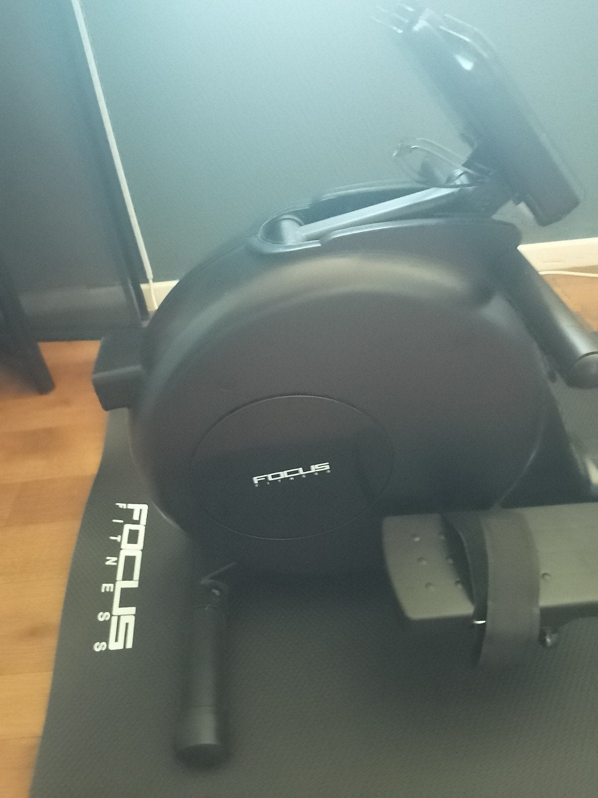 Focus Fitness Roeimachine Row 2.4 - Zo goed als nieuw, Ophalen, Zo goed als nieuw, Armen, Roeitrainer