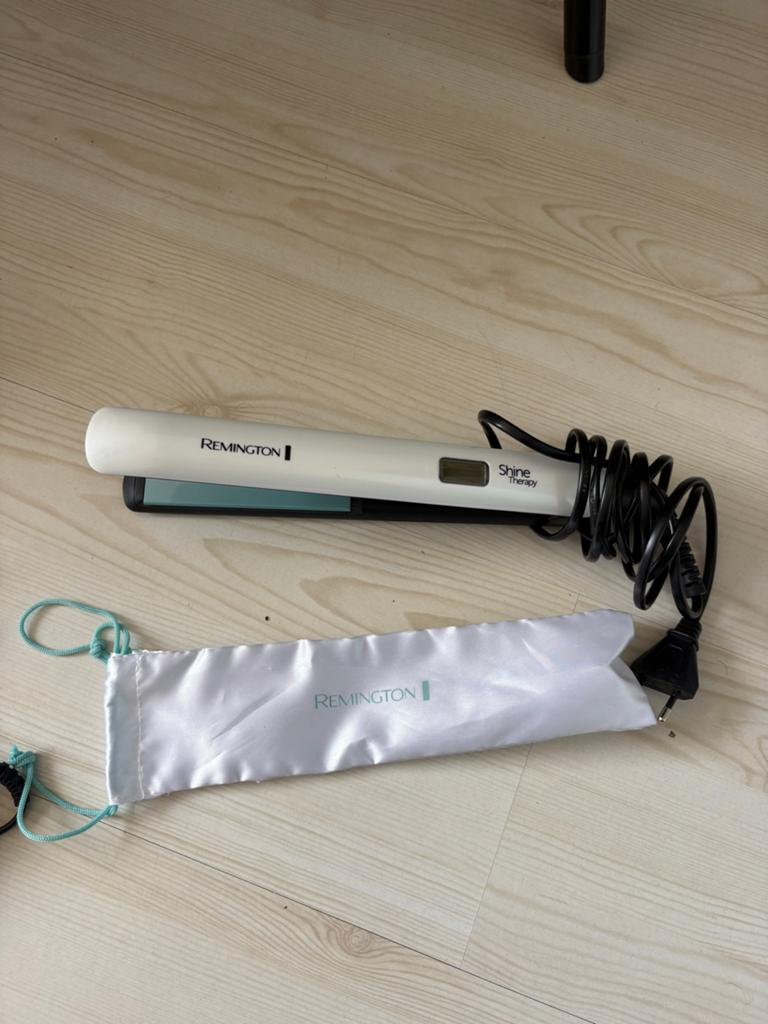 Remington Shine Therapy stijltang met zakje, Ophalen of Verzenden, Zo goed als nieuw