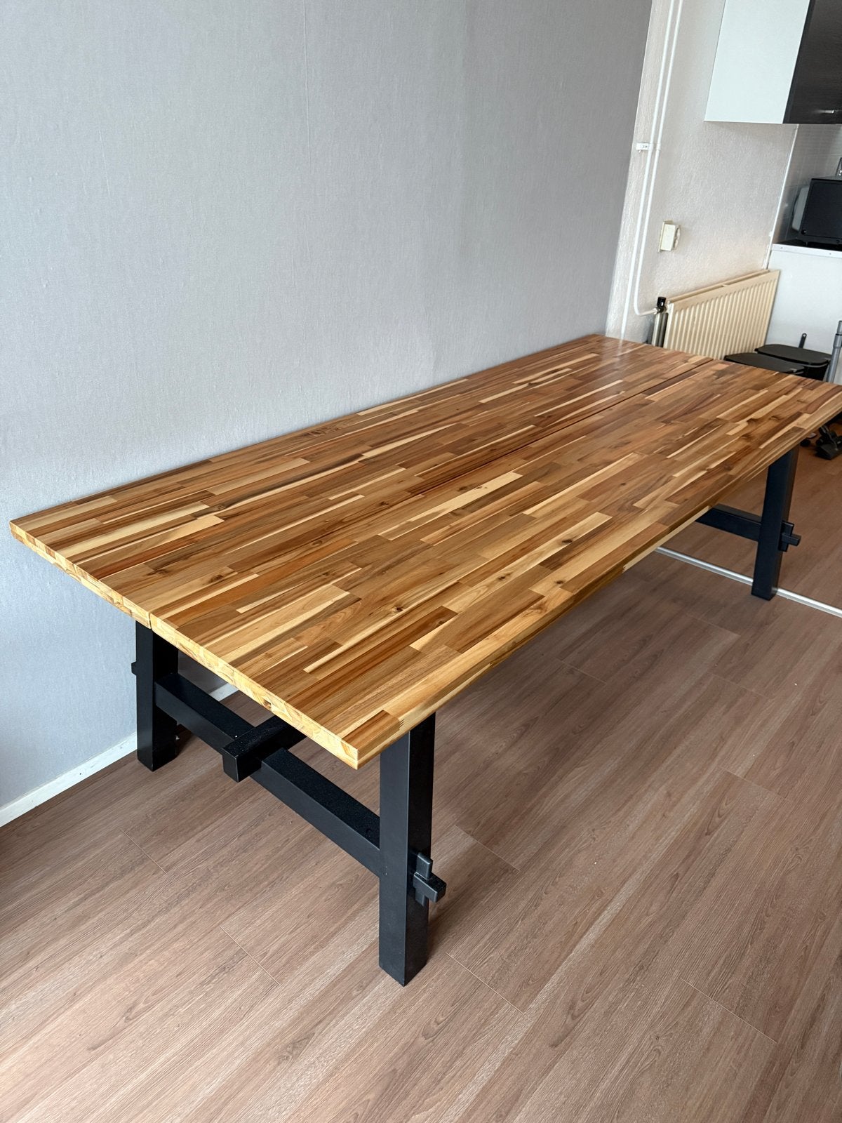IKEA Skogsta eettafel, Ophalen, Gebruikt, 200 cm of meer, 50 tot 100 cm